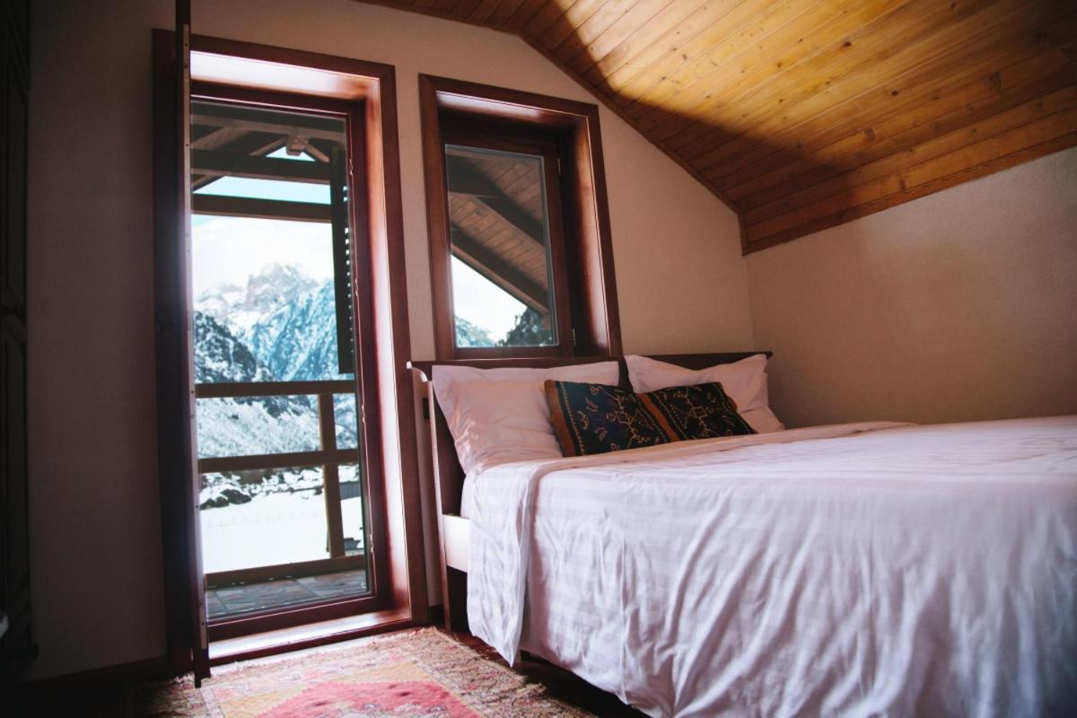 Hostel Rilindja Валбона Экстерьер фото