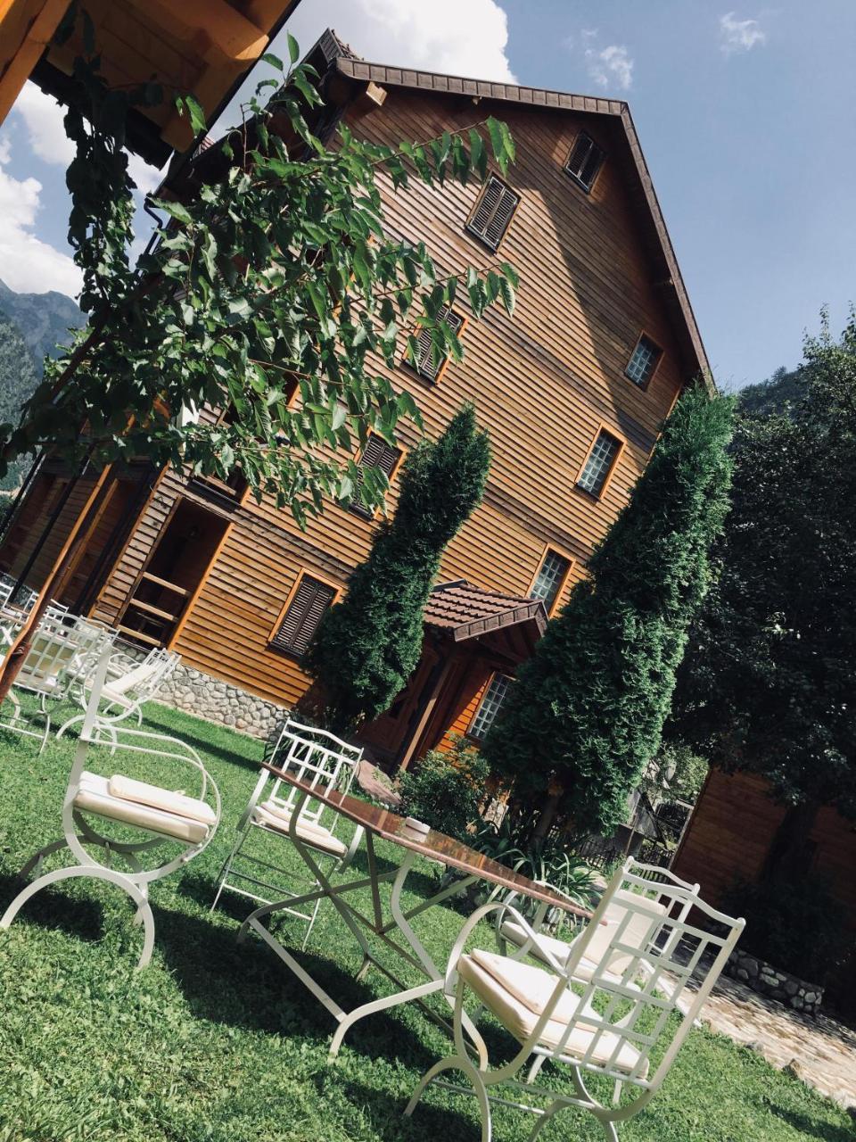 Hostel Rilindja Валбона Экстерьер фото